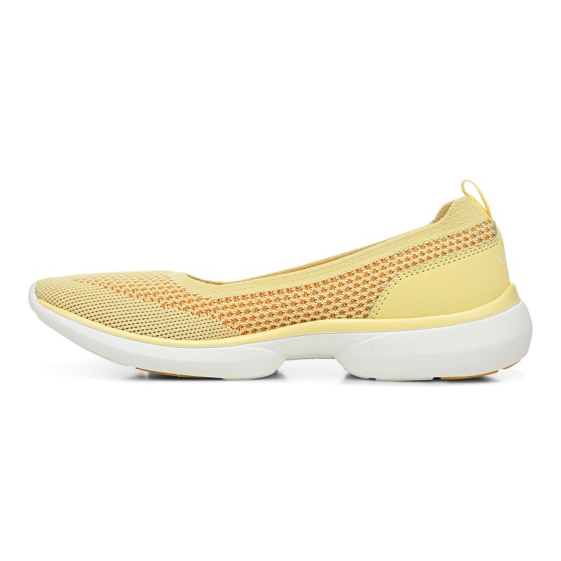 Vionic Kallie Slip on Sneaker Orange | E9Wd1FLl