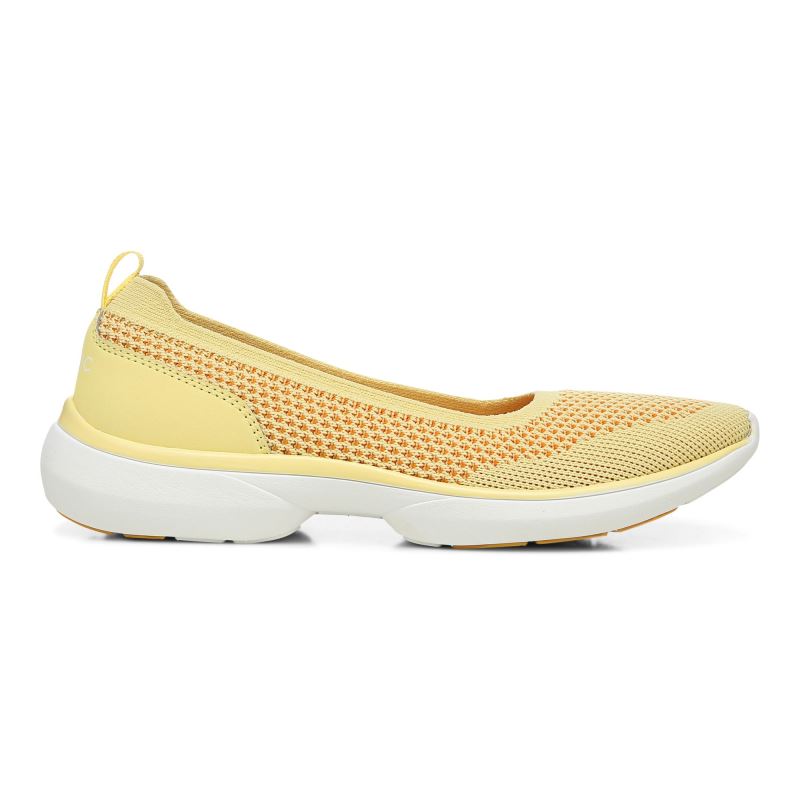 Vionic Kallie Slip on Sneaker Orange | E9Wd1FLl