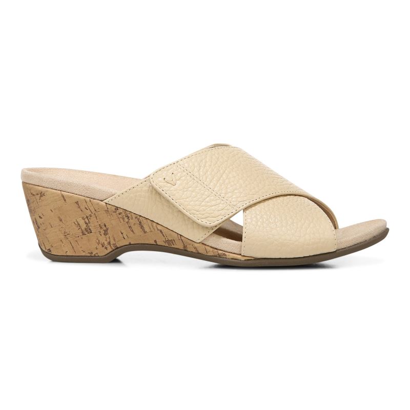 Vionic Leticia Kilklack Sandal Beige | 2zEze68T