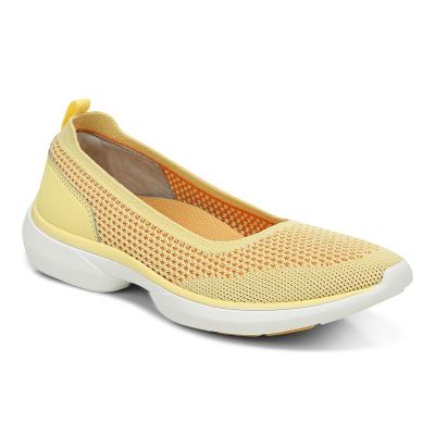 Vionic Kallie Slip on Sneaker Orange | E9Wd1FLl